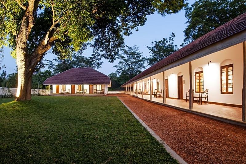 เอคโค สิคีรียา Hotel สิกิริยา ภายนอก รูปภาพ